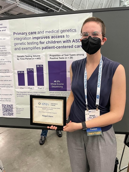 HCOPH Alum Wins Award at the American Public Health Association Annual Conference